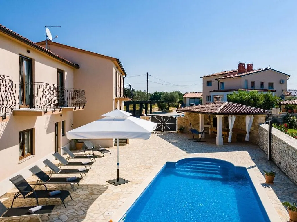 Villa Leonardelli Galizana Croatia